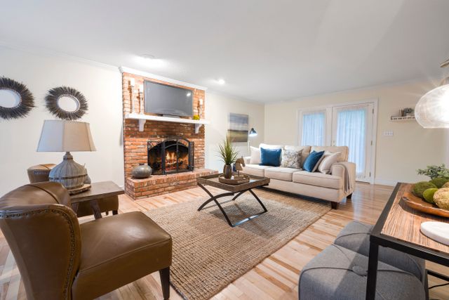 Best Living Room Pieces That Anchor a Space