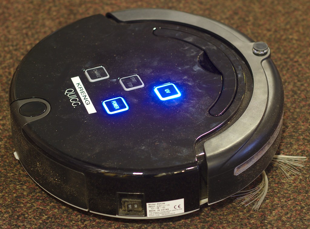 iRobot Roomba j7+ vs Sonos Era 100 vs Nanoleaf Shapes: Which Wins