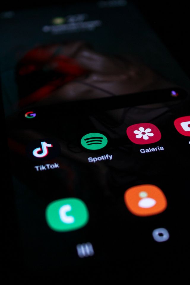 Best Value Streaming Bundles to Cut Your Bill