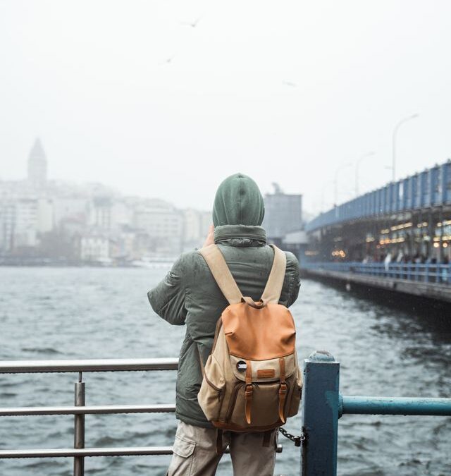 Going alone for the first time: countries that make the opening week easy