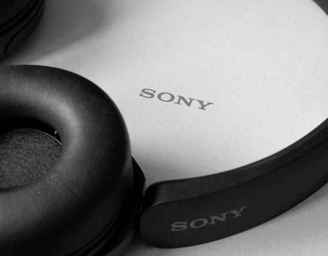 Bose QuietComfort Ultra vs Sony WF-1000XM5: Which Should You Buy in 2026
