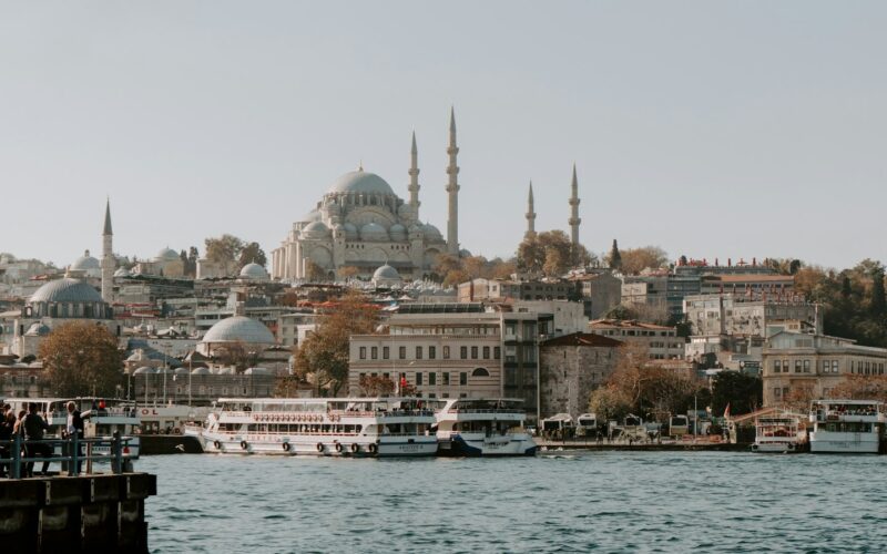 The Four Numbers That Decide What Your Istanbul Layover Is Worth