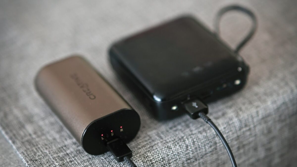 The Anker 737 Power Bank Is Rated 86.4 Wh. It Delivers 73.1.