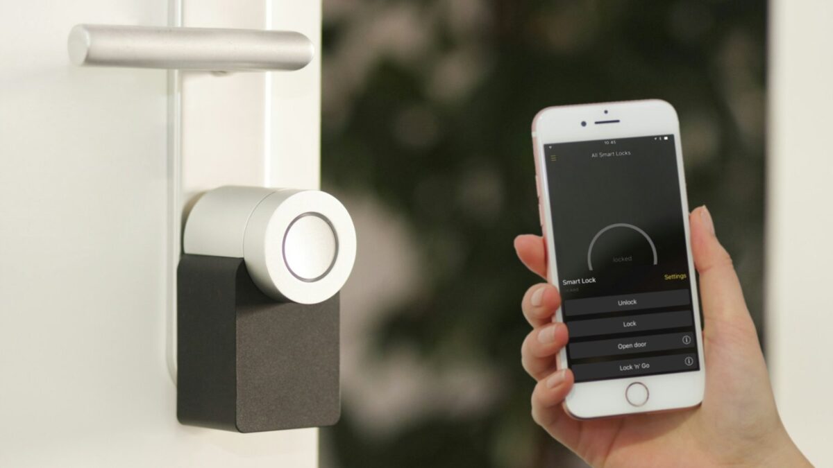 Matter on the Box: What the Aqara Hub M3 Bridges, and What the August Wi-Fi Smart Lock Never Claimed