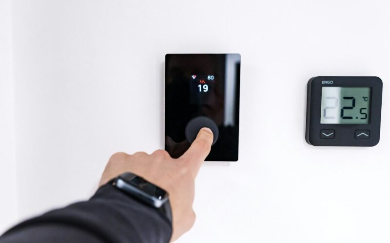 ecobee Smart Thermostat Premium Review: Full Protection Now Costs 20 Dollars a Month, Not 10